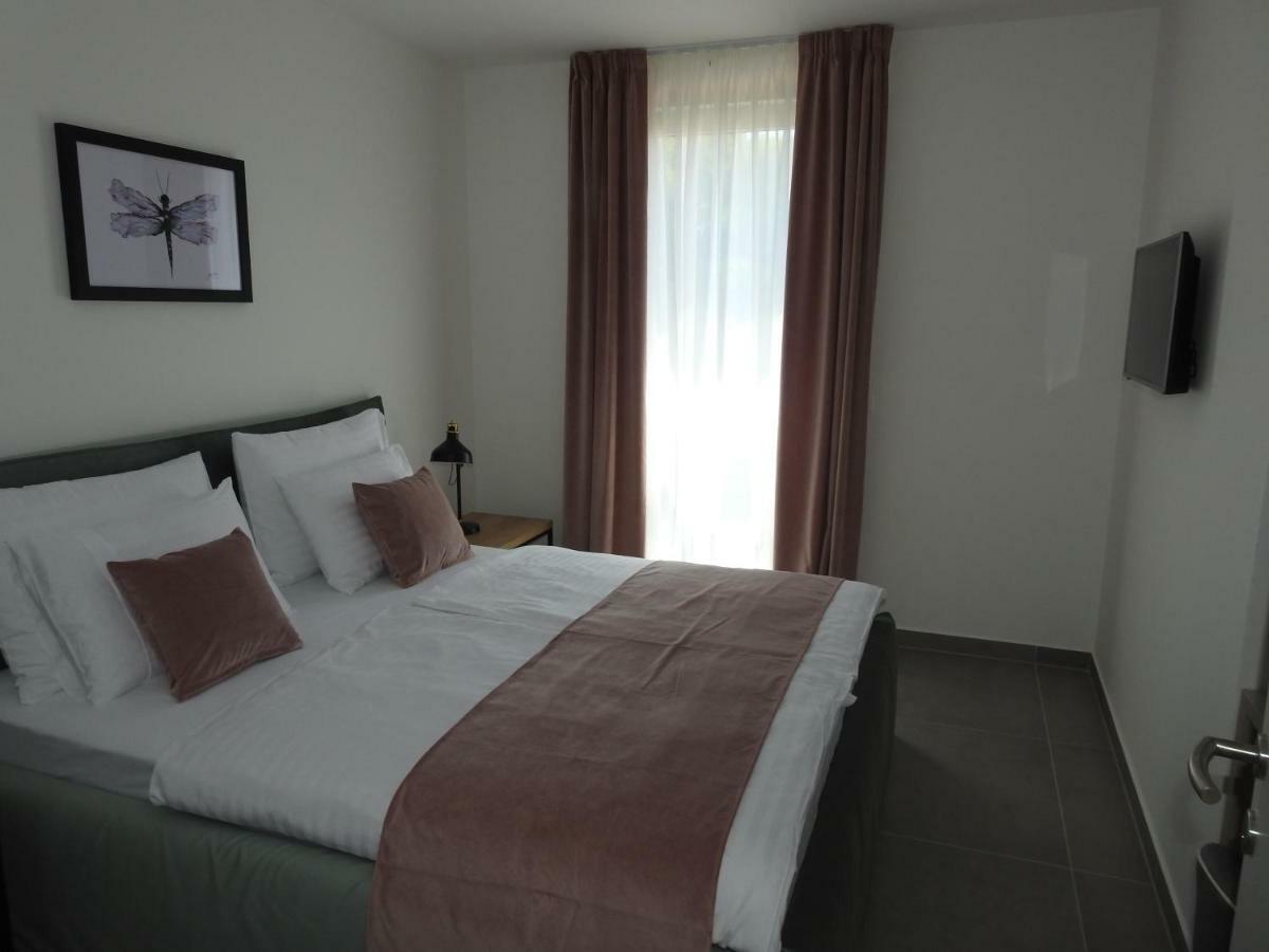 Luxury Apartments Magali 1 Ровинь Экстерьер фото