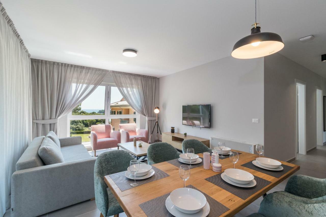 Luxury Apartments Magali 1 Ровинь Экстерьер фото