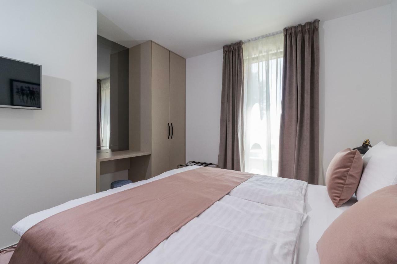 Luxury Apartments Magali 1 Ровинь Экстерьер фото