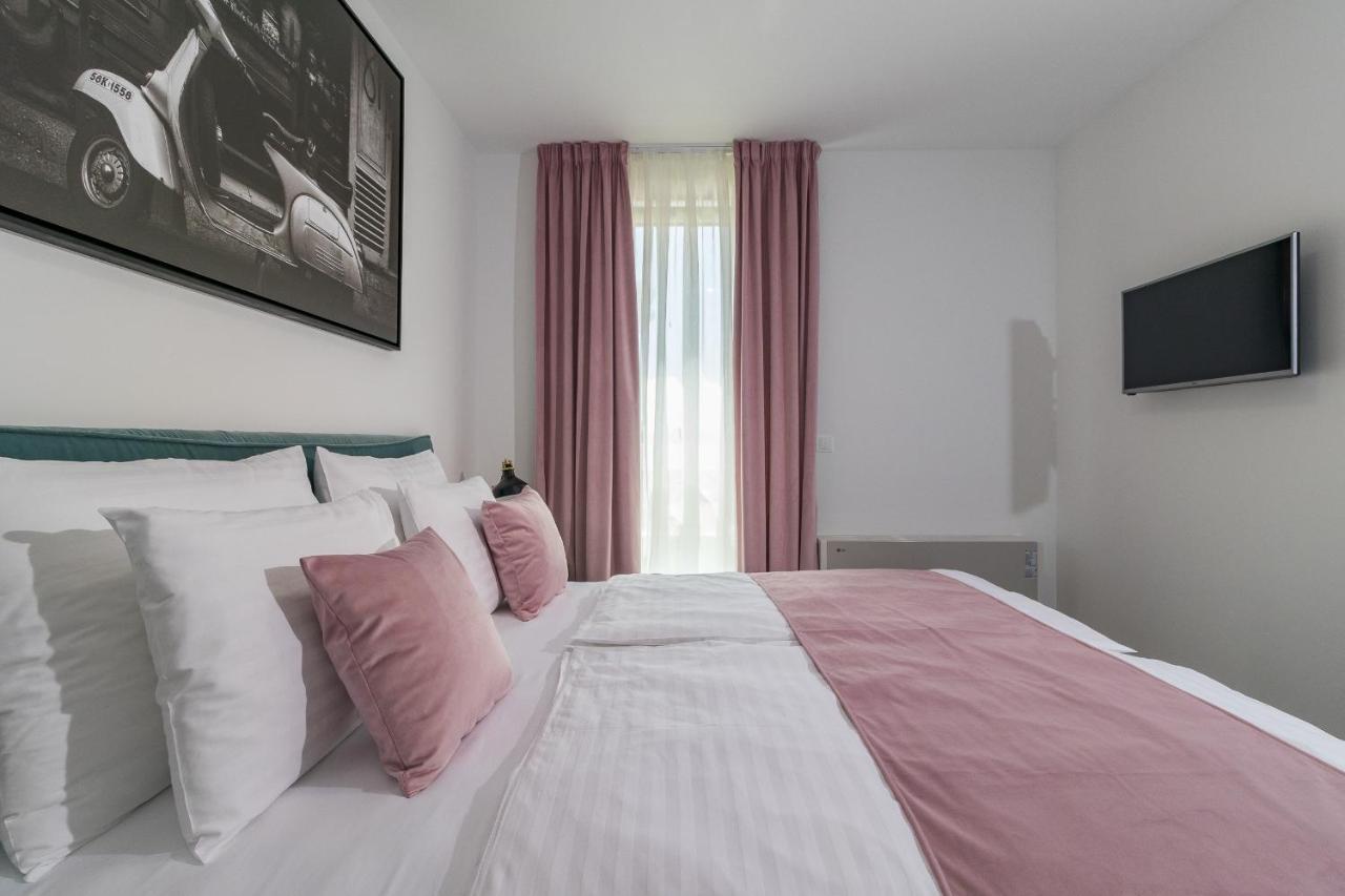 Luxury Apartments Magali 1 Ровинь Экстерьер фото